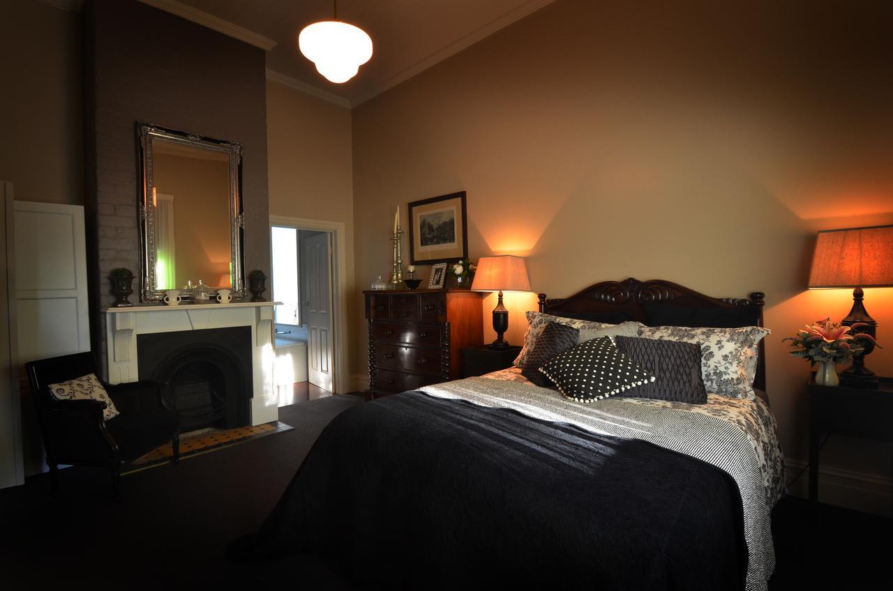 Bed and Breakfast Clement House Benalla Exterior foto